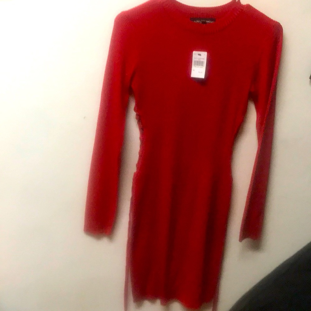 RED SZ Medium long sleeve dress